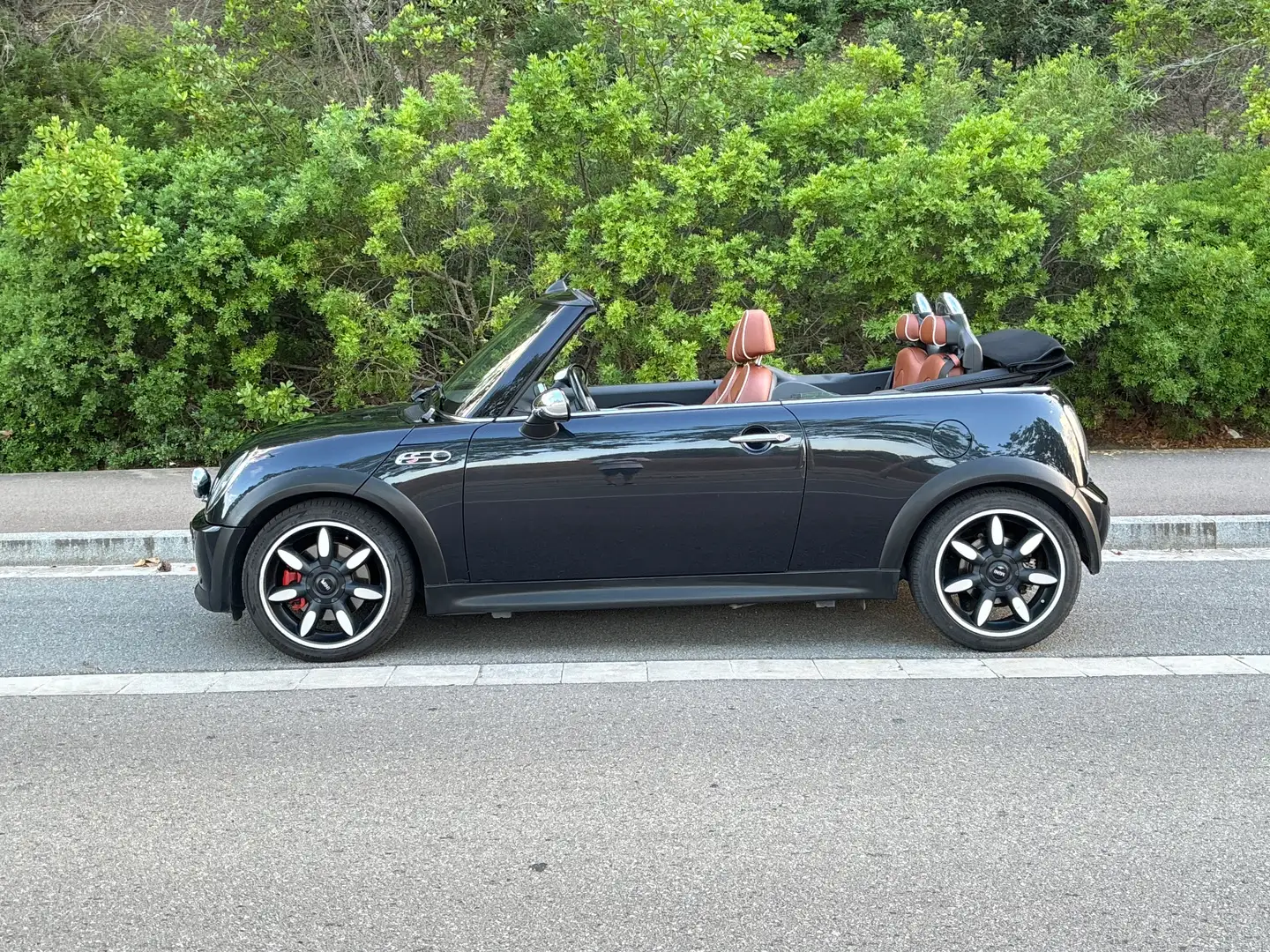 MINI Cooper S Cabrio Mini Cooper S Cabrio Cooper S Negro - 2