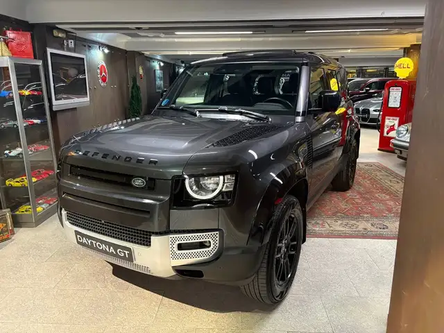 Land Rover Defender 3.0D I6 250 S 110 Auto 4WD MHEV