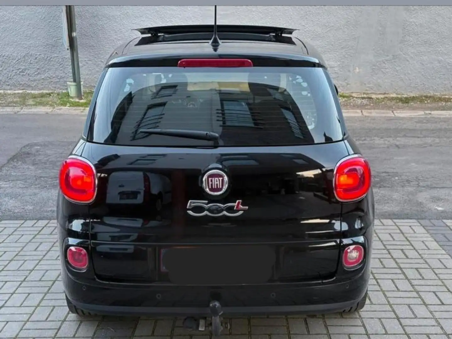 Fiat 500L Urban 1.3 Multijet Start&Stopp Dualogic Lounge Zwart - 2