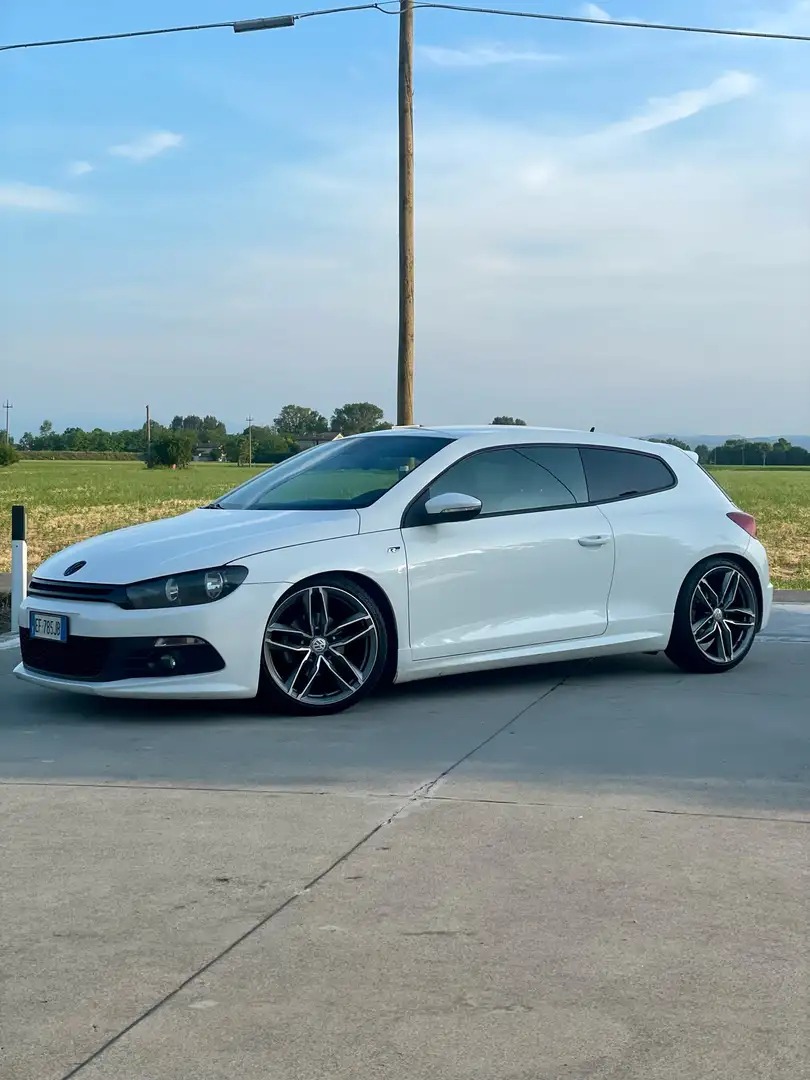 Volkswagen Scirocco 2.0 tdi Bianco - 1