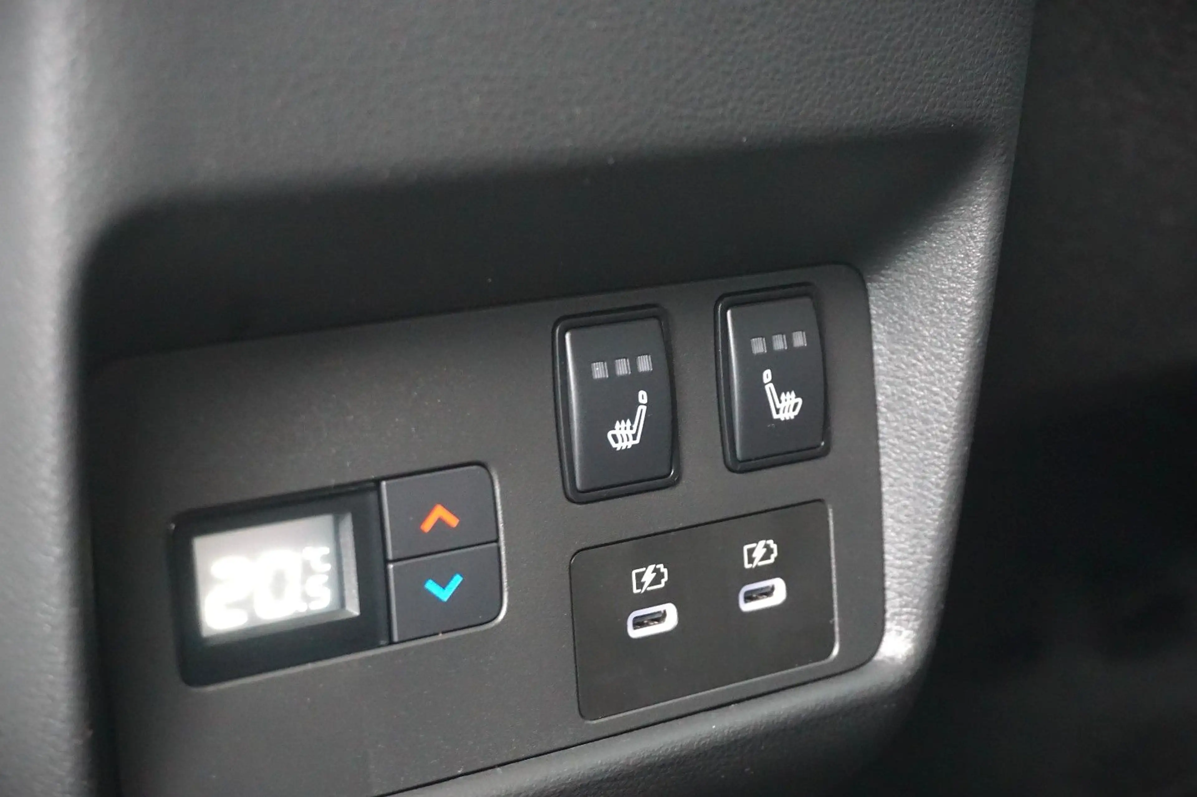 Nissan X-Trail N-Connecta / 1. Hand / Leder / 360° / — photo 12
