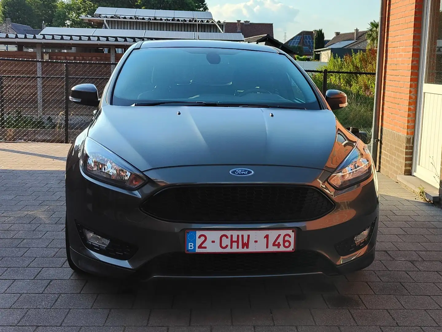 Ford Focus Focus 1.0 EcoBoost ST-Line Grijs - 1
