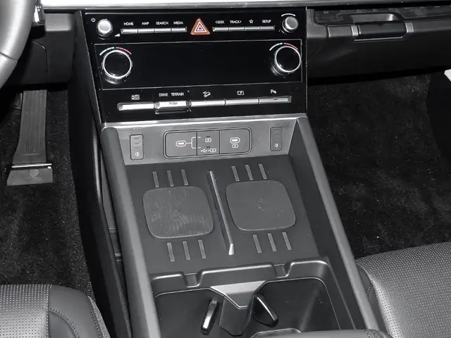 Hyundai Santa Fe view 9