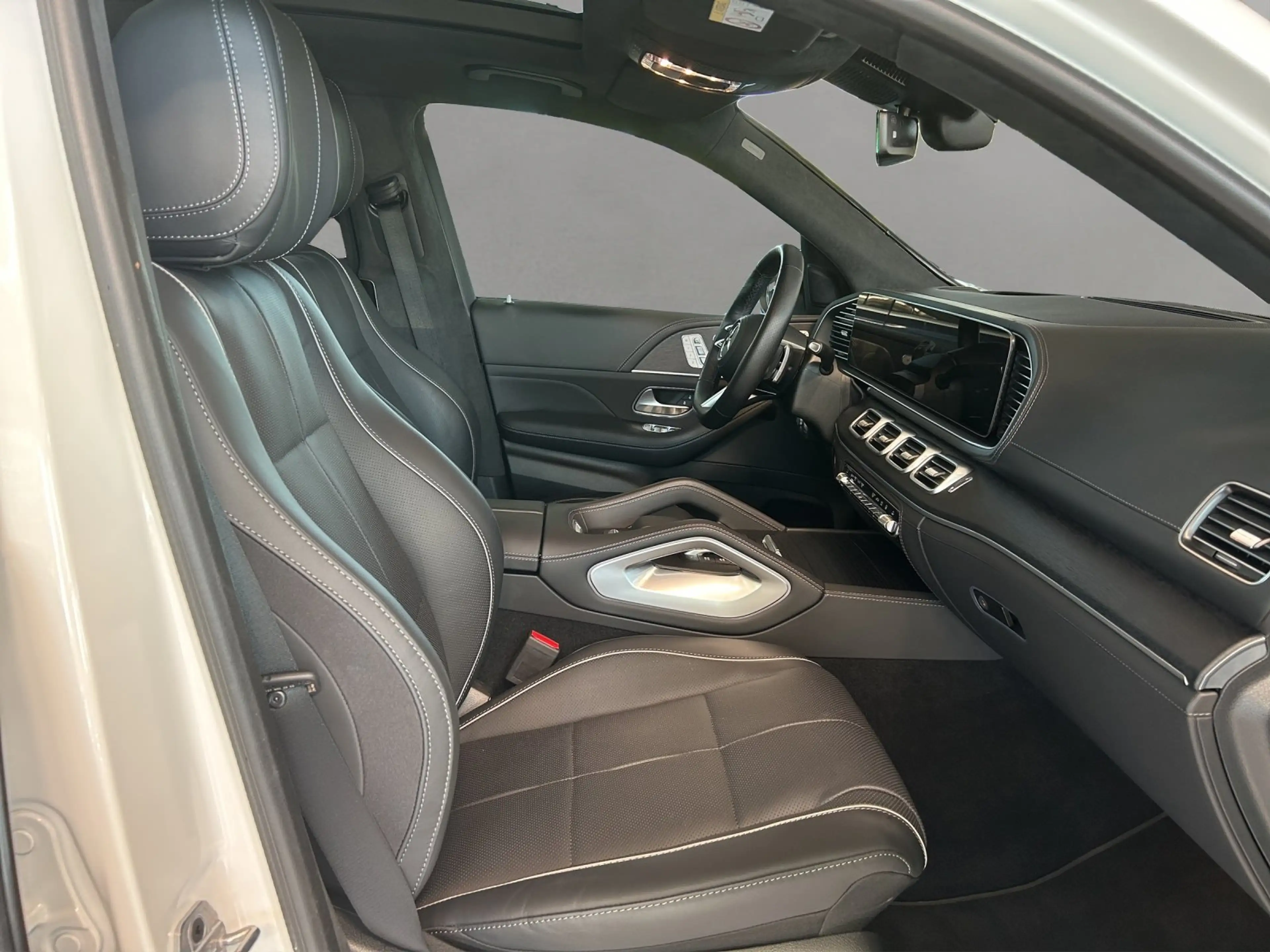 Mercedes-Benz GLS 450 GLS450d AMG Prem+ DISTR Standh AHK Massage 6xSHZ — photo 8