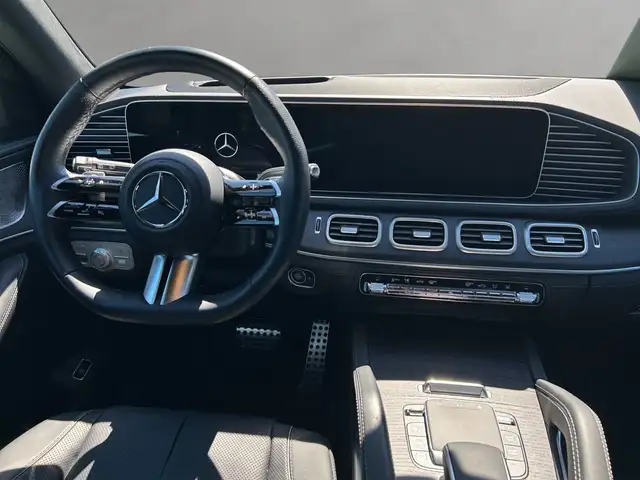 Mercedes-Benz 450 view 10
