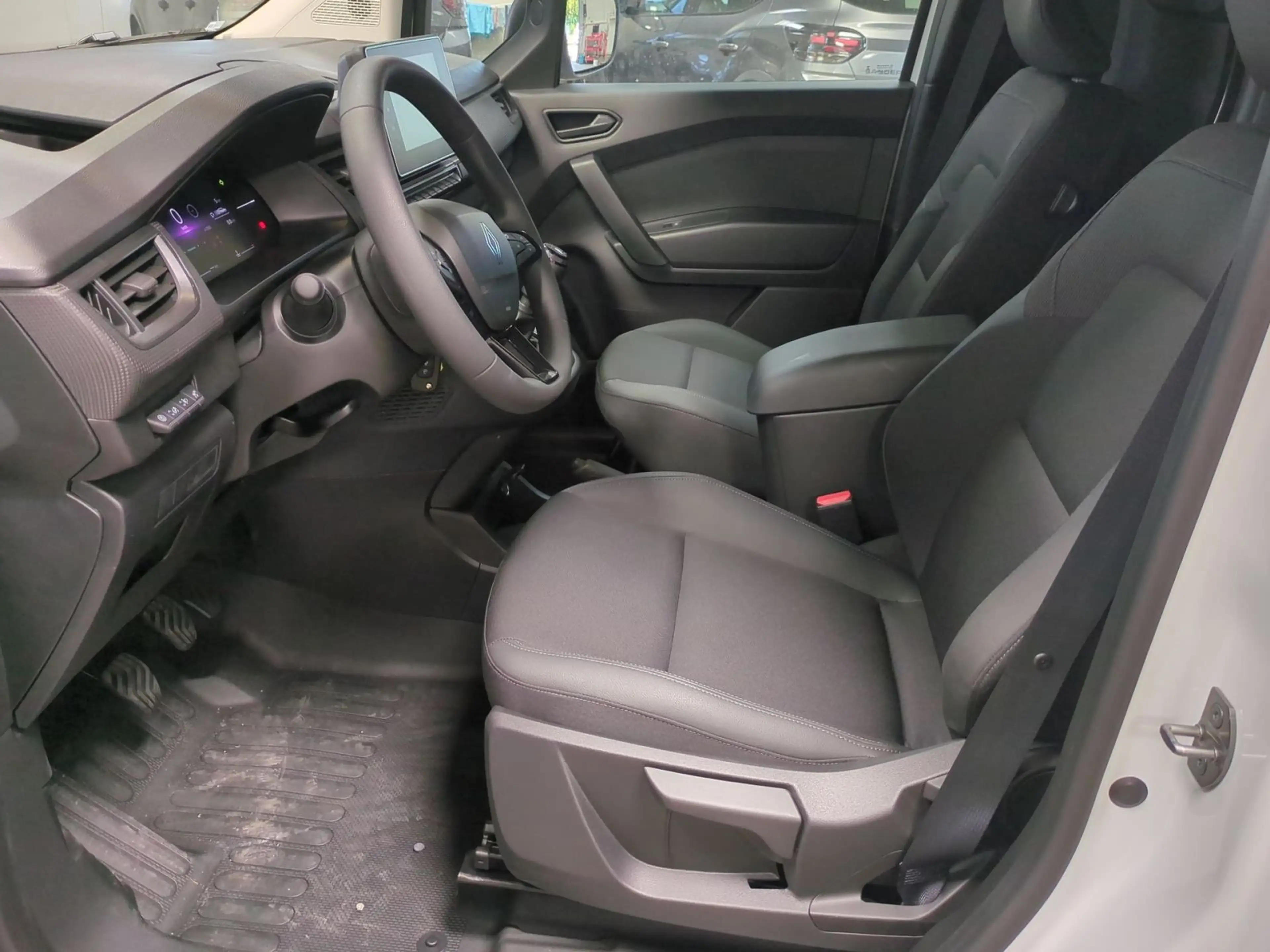 Renault Kangoo III 1.3 TCe100 Edition ONE — photo 12
