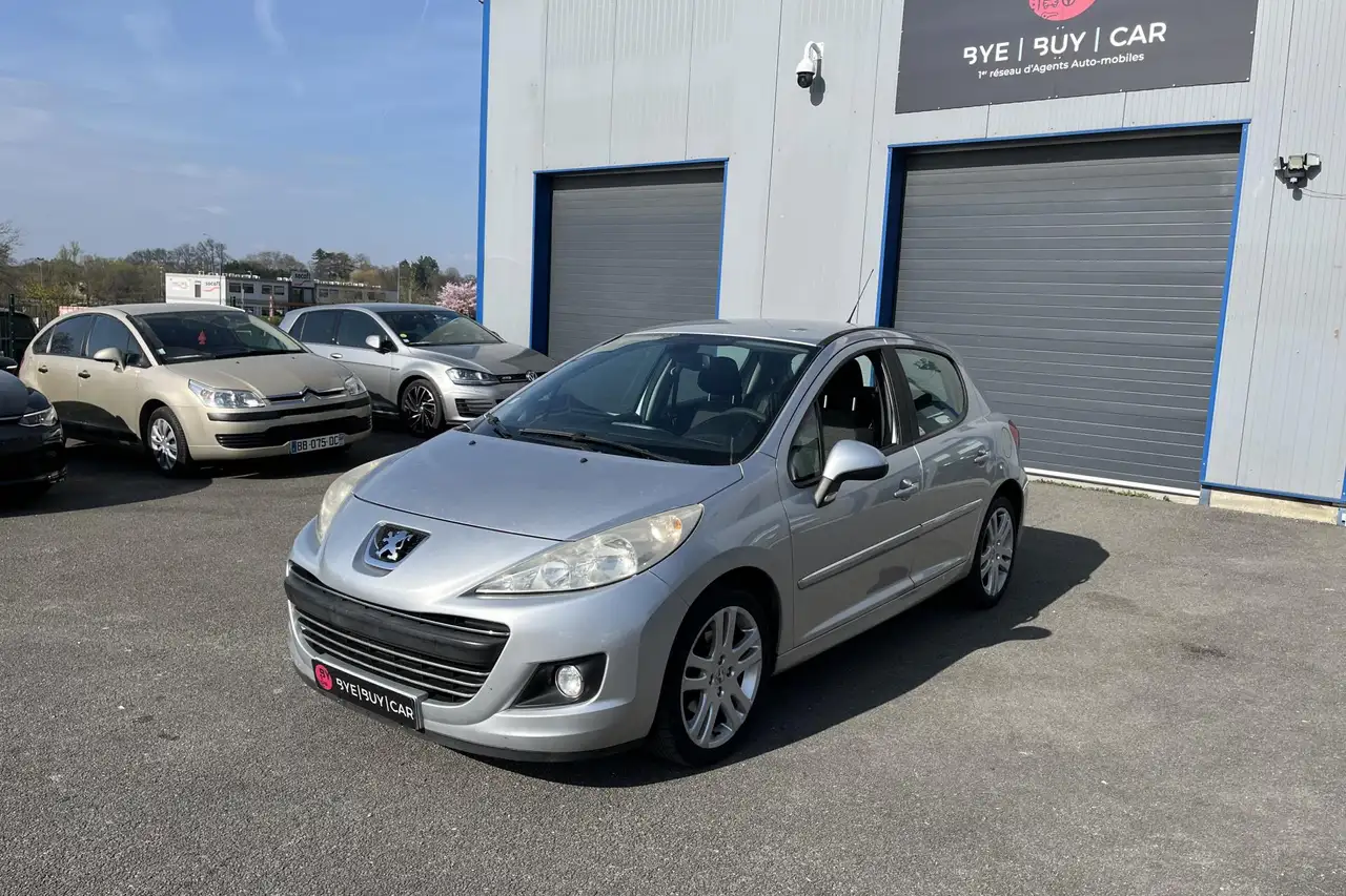 Peugeot 207 1.6 VTi 120ch Premium DISTRI CHAINE GARA