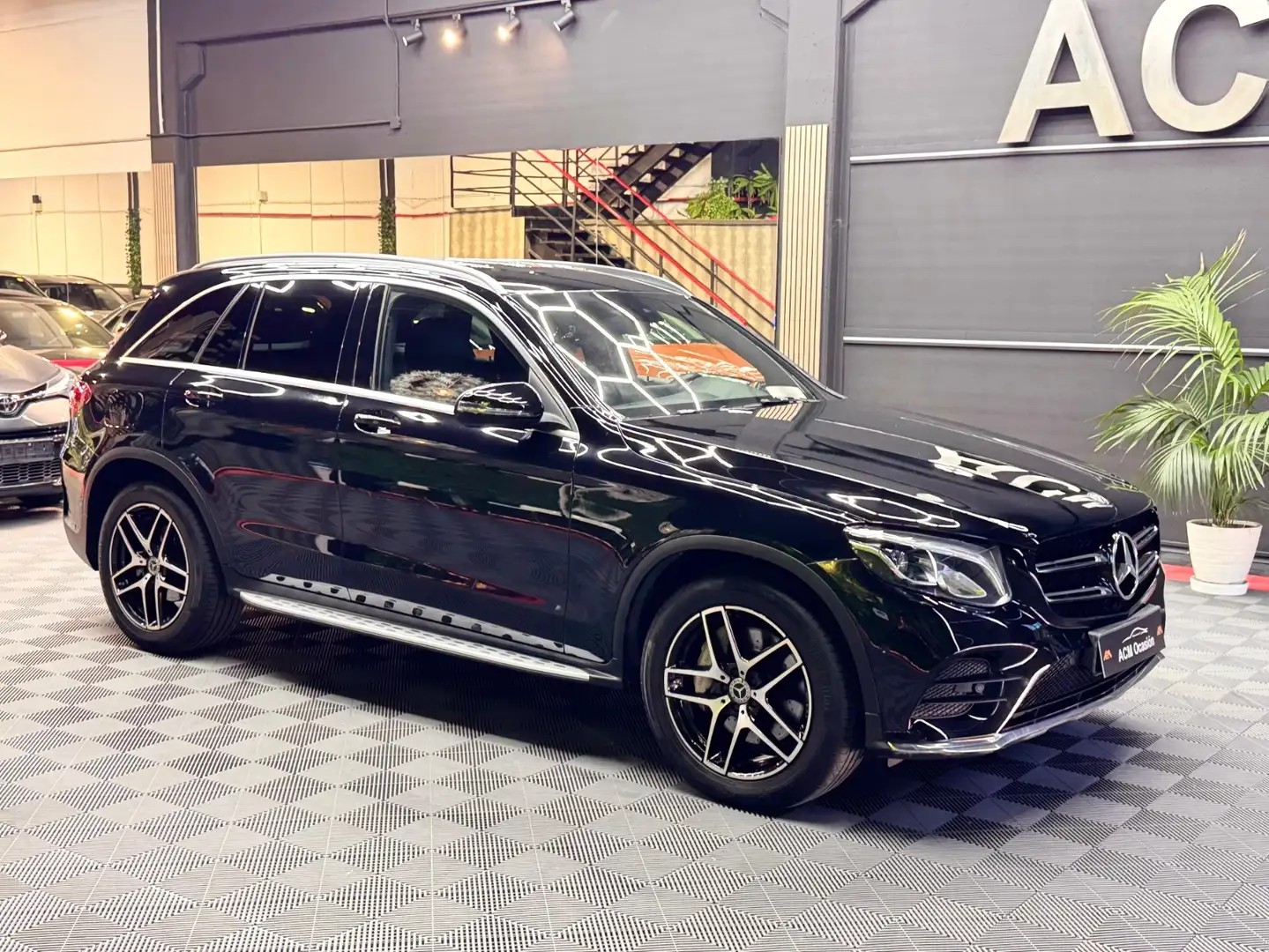 Mercedes-Benz GLC 300 4Matic 9G-Tronic Noir - 2