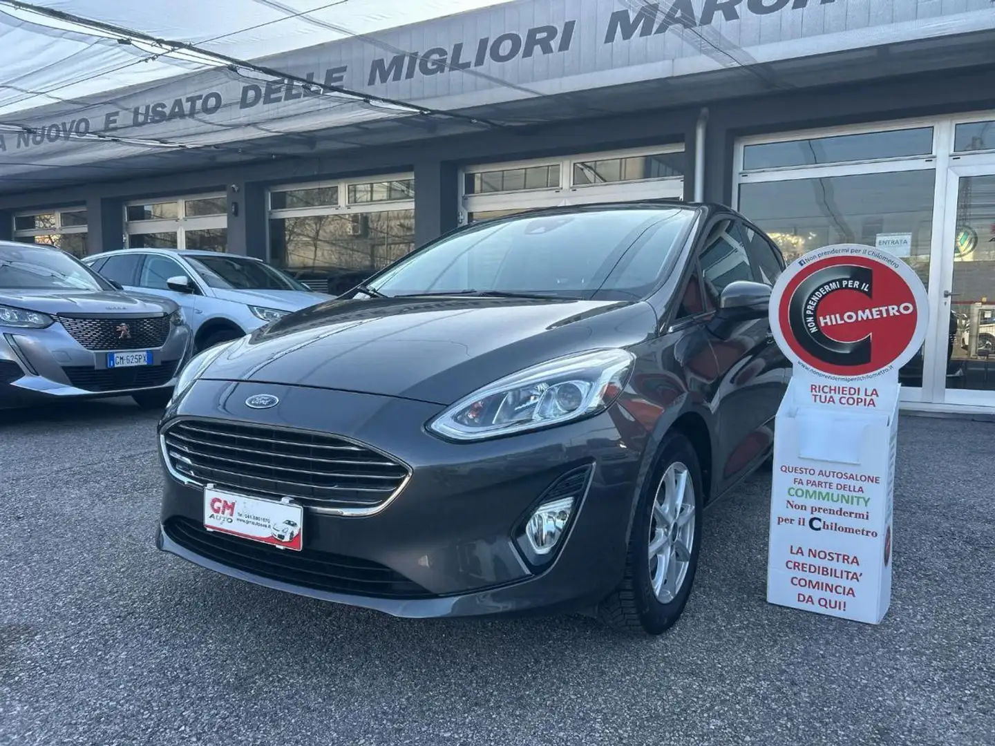 Ford Fiesta 1.1 75 CV 5 porte Titanium Arancione - 1