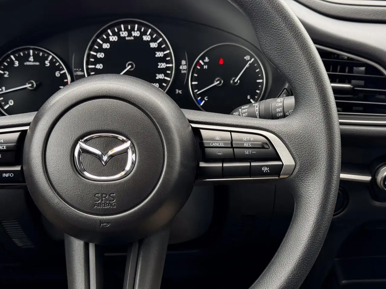 Mazda CX-30 снимка Mazda CX-30