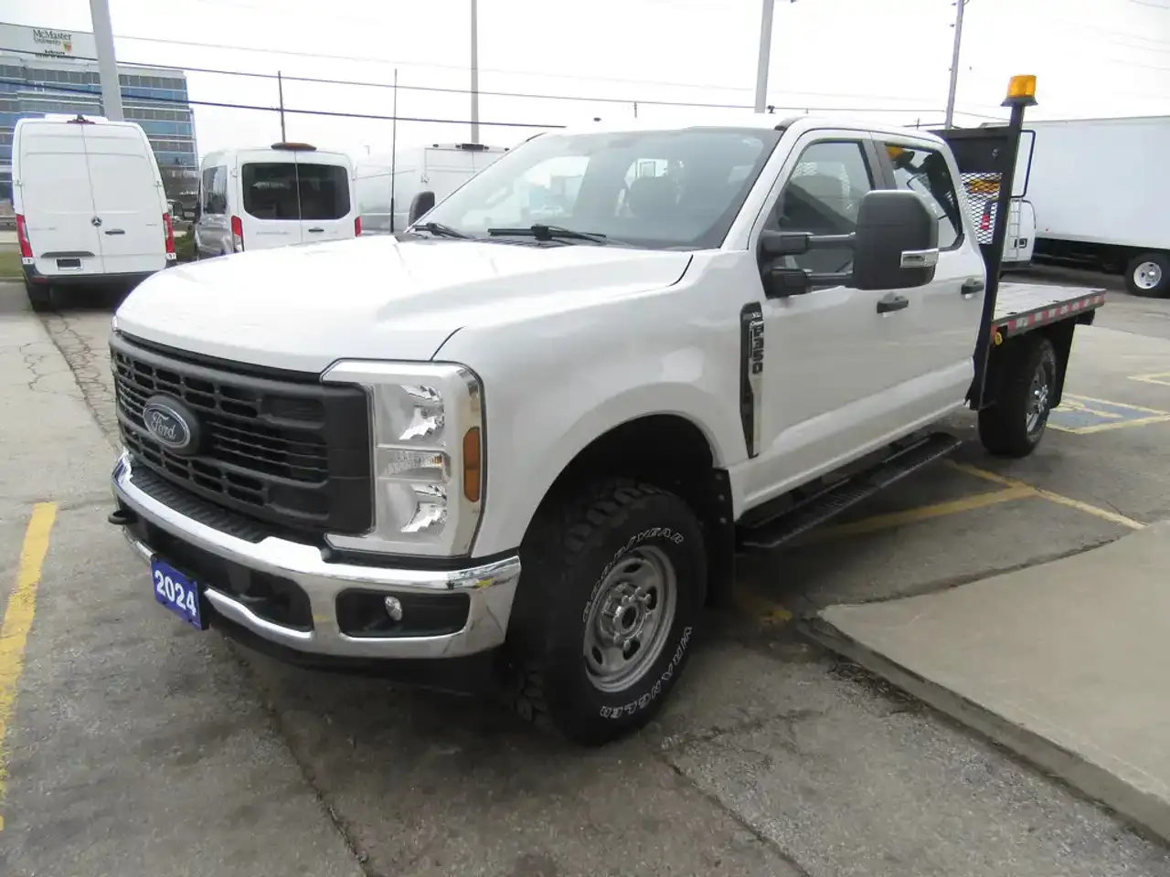 Ford F-350 Super Duty снимка Ford F-350 Super Duty