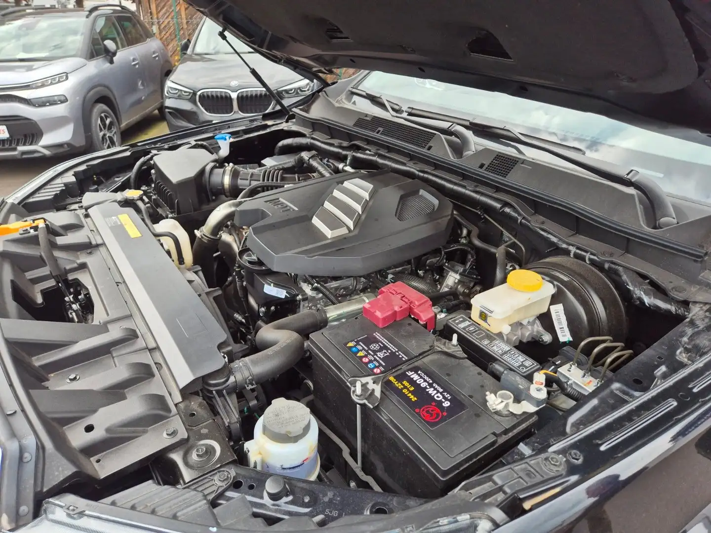 DFSK Rich 6 4WD. Automatic, TOP Preis !! Schwarz - 2