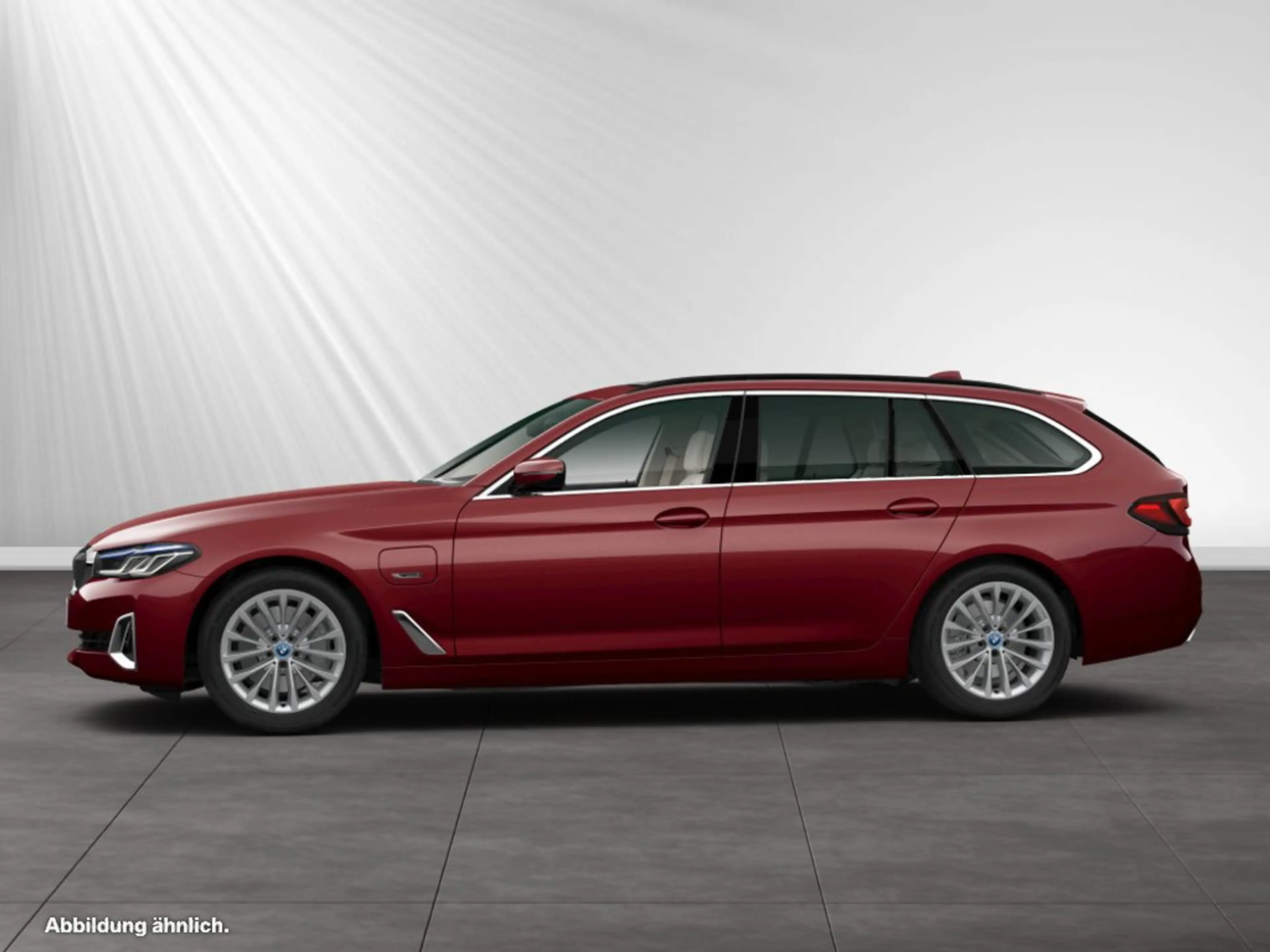 BMW 530 e Touring Luxury Line Pano AHK PA LCProf — photo 7