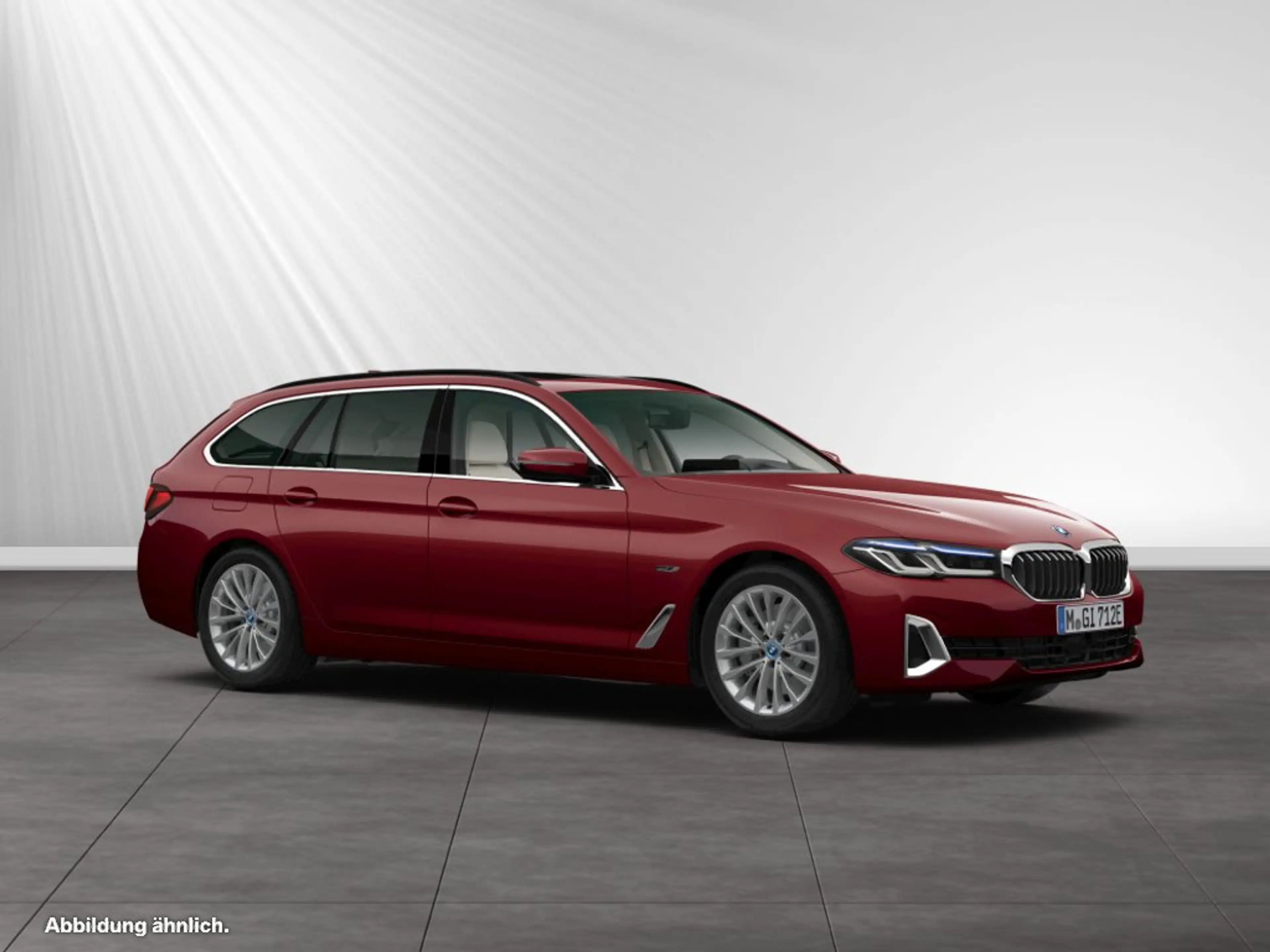 BMW 530 e Touring Luxury Line Pano AHK PA LCProf — photo 12