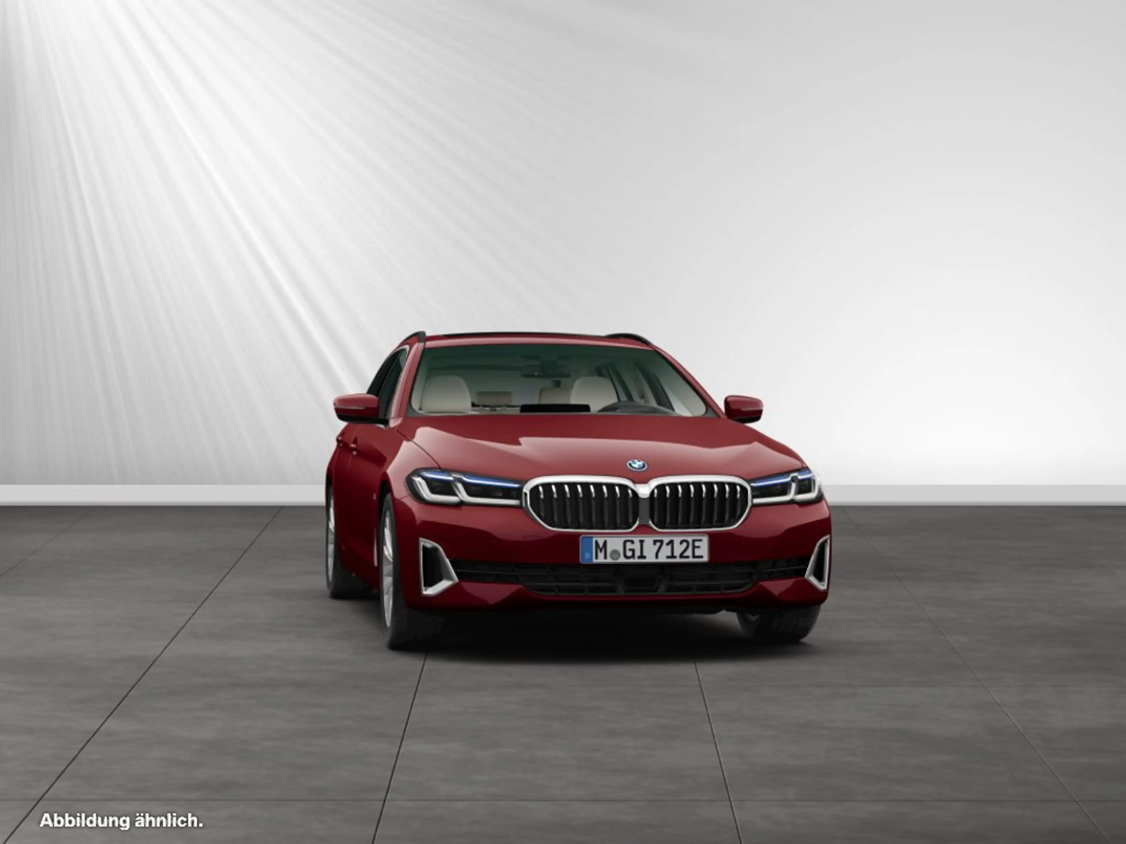 BMW 530 e Touring Luxury Line Pano AHK PA LCProf — photo 13