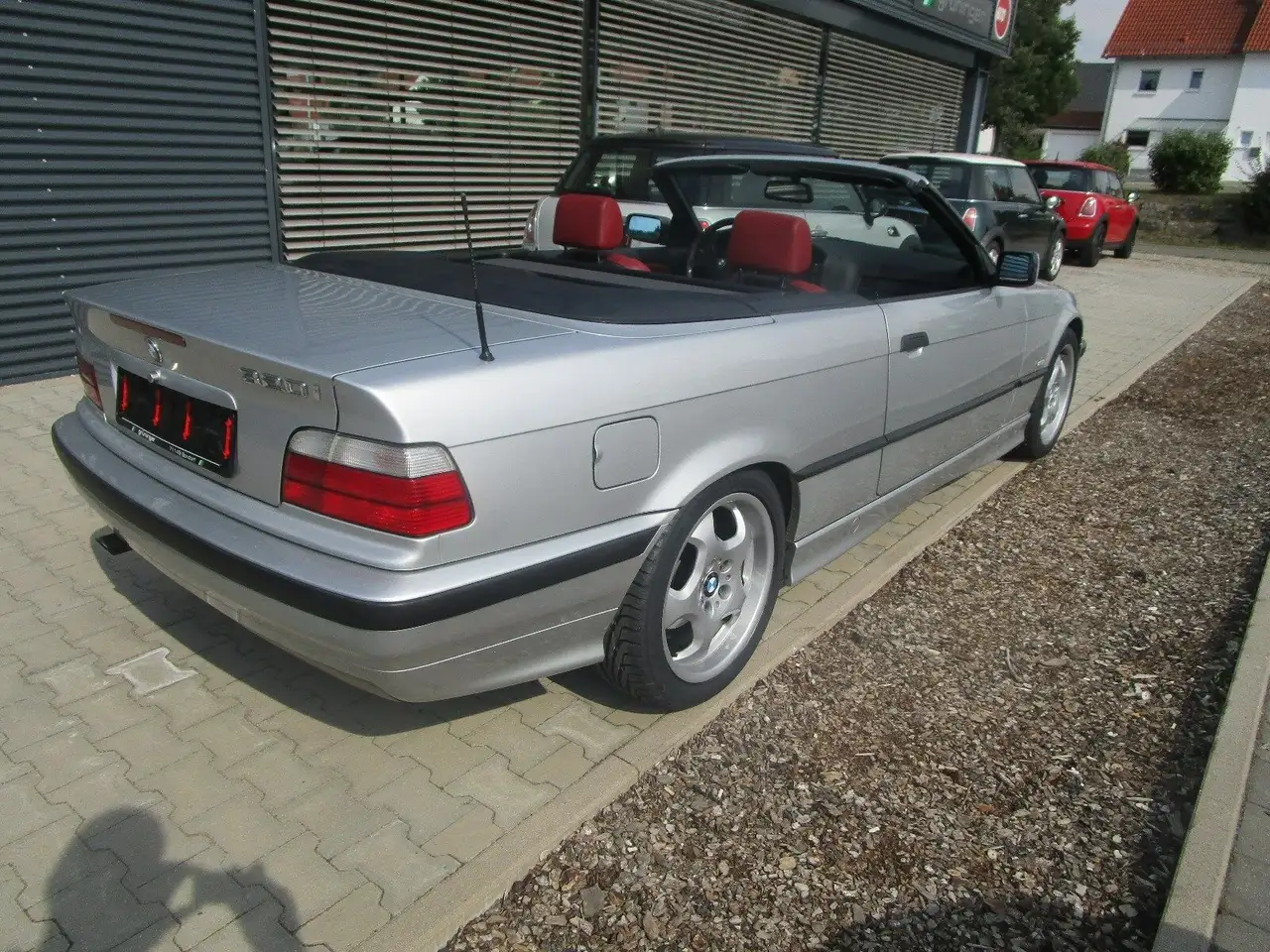 BMW 320 i Cabrio Exclusiv Edition,1.Hand,Leder, foto 3