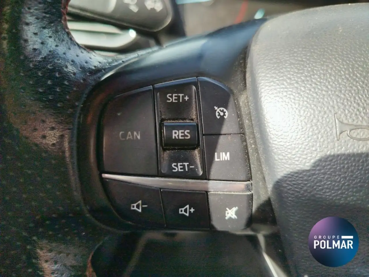 Ford Fiesta 5 portes — photo 18