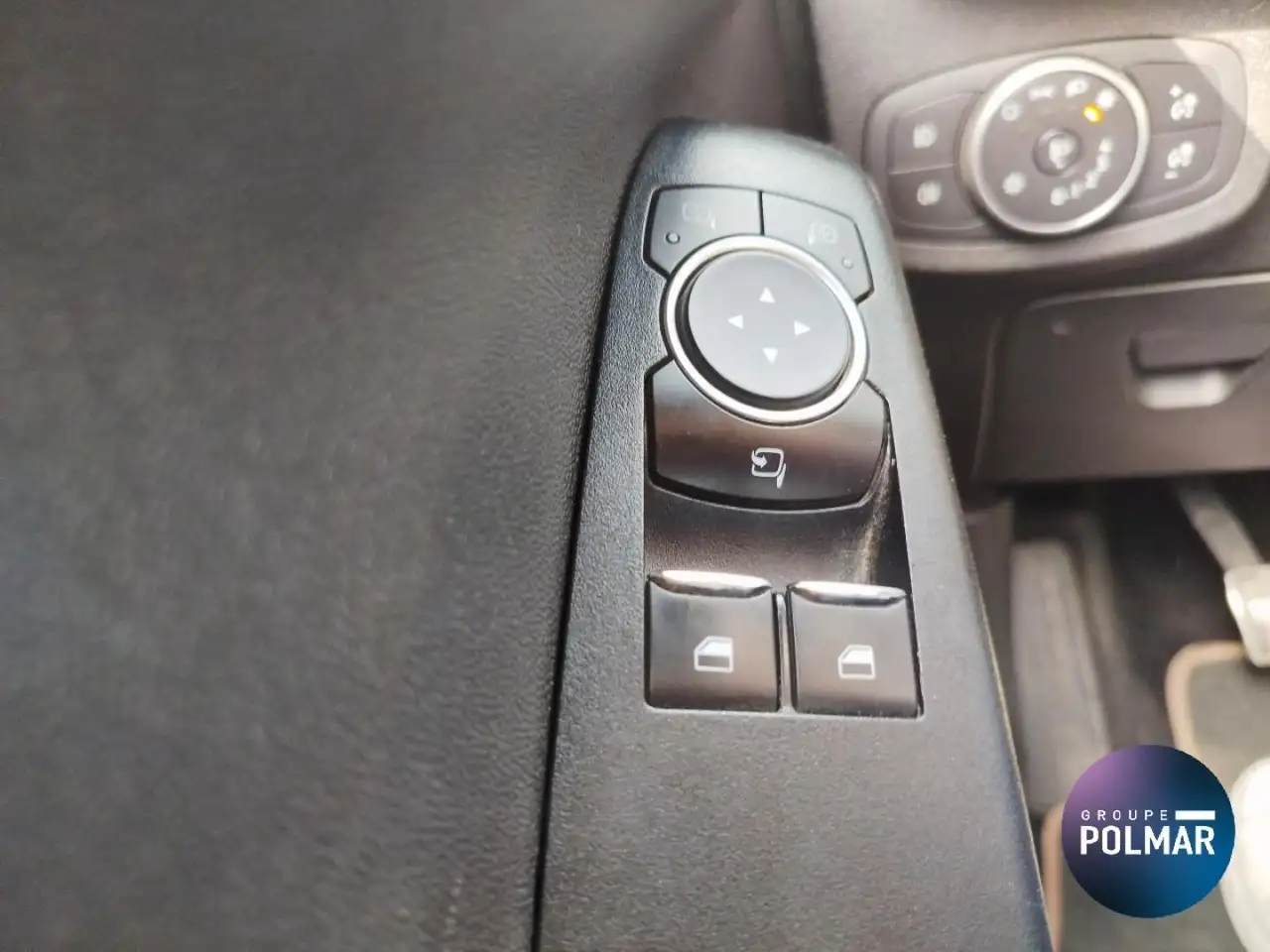 Ford Fiesta 5 portes — photo 20