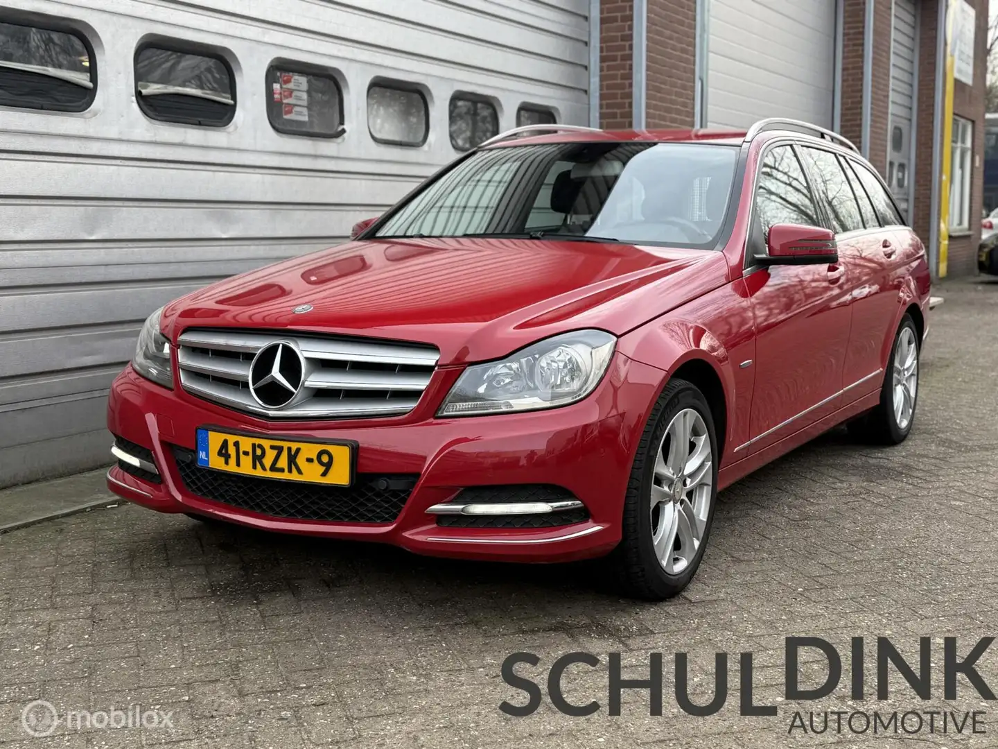 Mercedes-Benz C 180 Estate Avantgarde TREKHAAK|CRUISE CONTROLE Rot - 2
