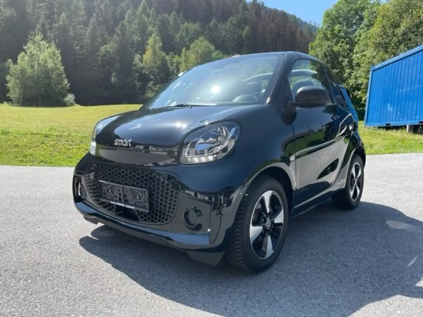 smart forTwo EQ cabrio 17,6kWh pulse Schwarz - 2