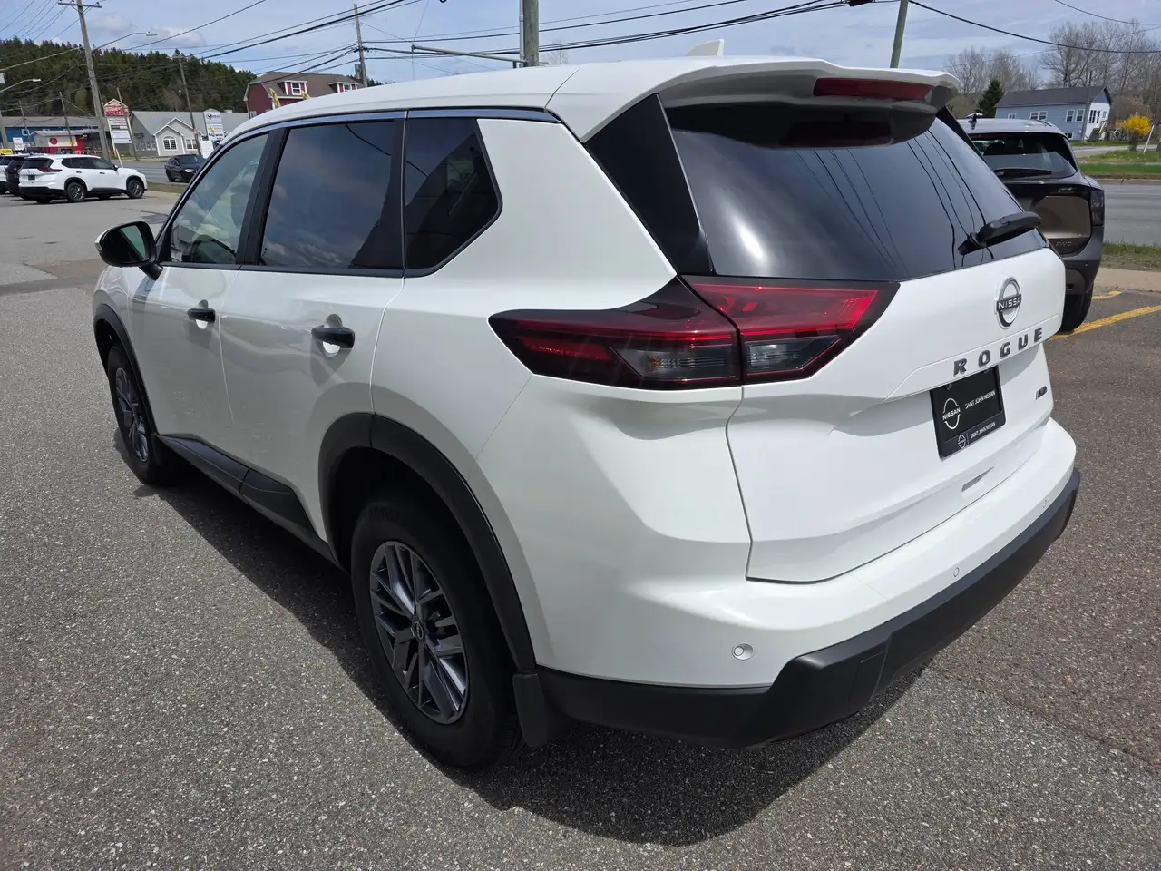 Nissan Rogue снимка Nissan Rogue