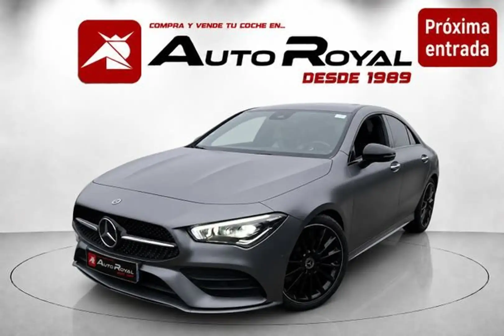 Mercedes-Benz CLA 200 AMG Gris - 1
