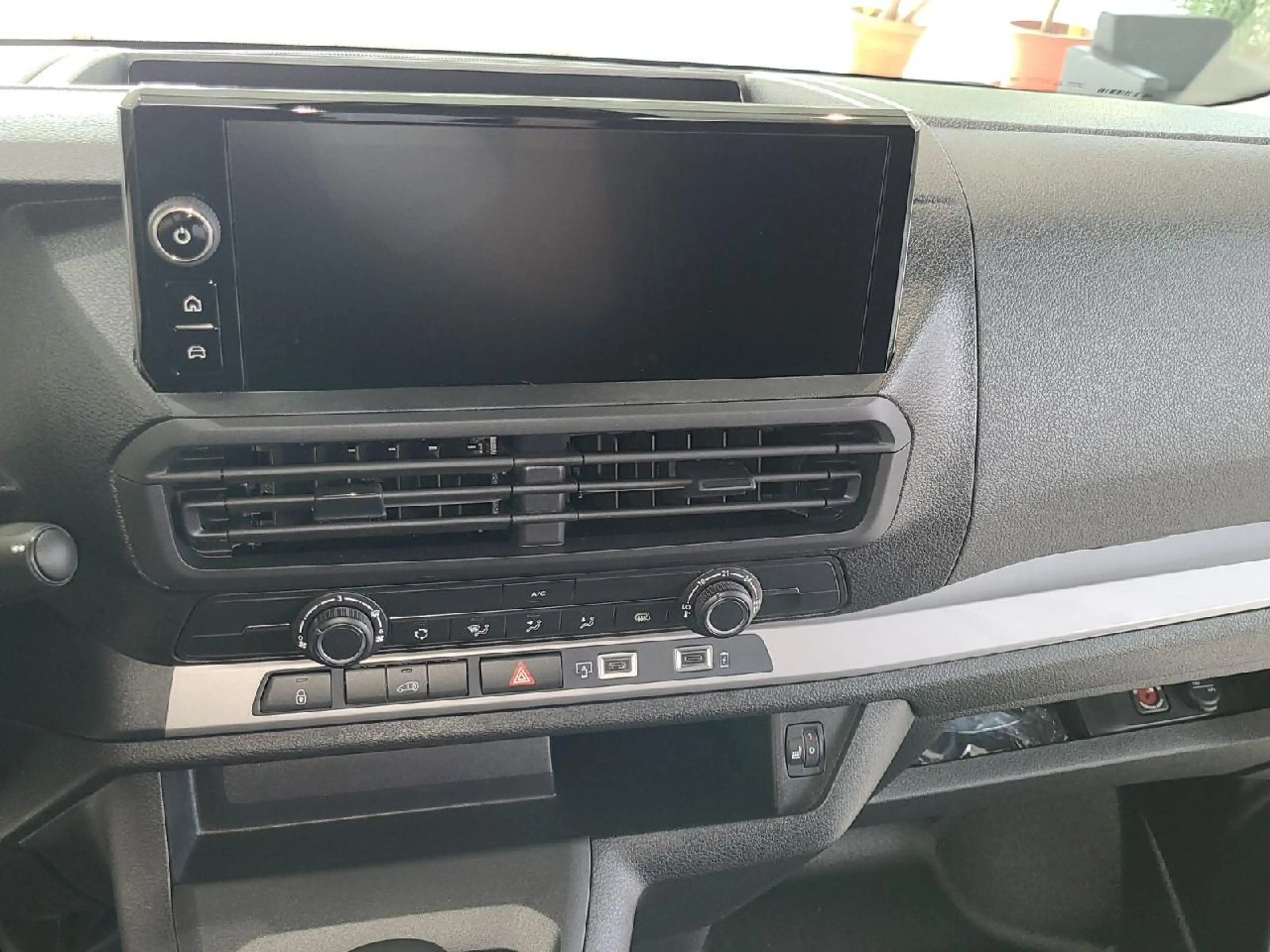 Opel Vivaro Cargo M 120 PS Diesel *LED/SHZ/KAMERA* — photo 12