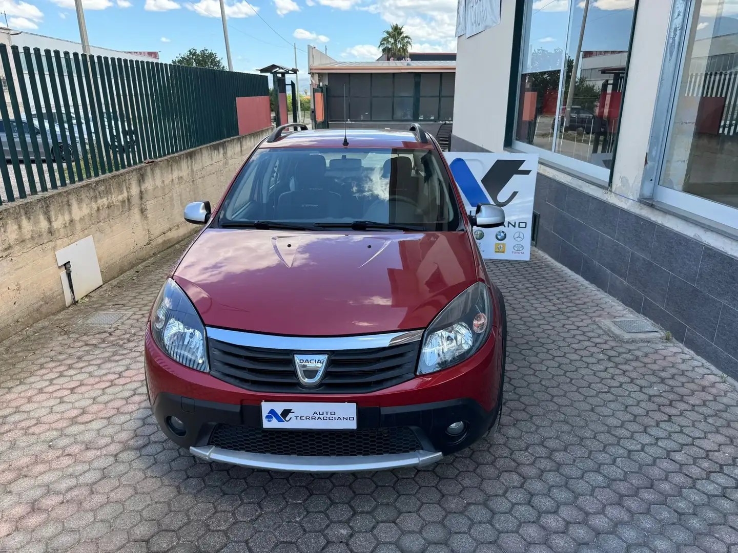 Dacia Sandero Sandero 1.6 8v Stepway Gpl 85cv Rosso - 1