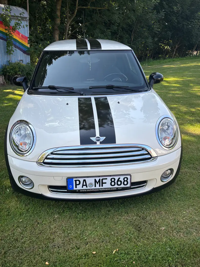 MINI Cooper Mini One Weiß - 1