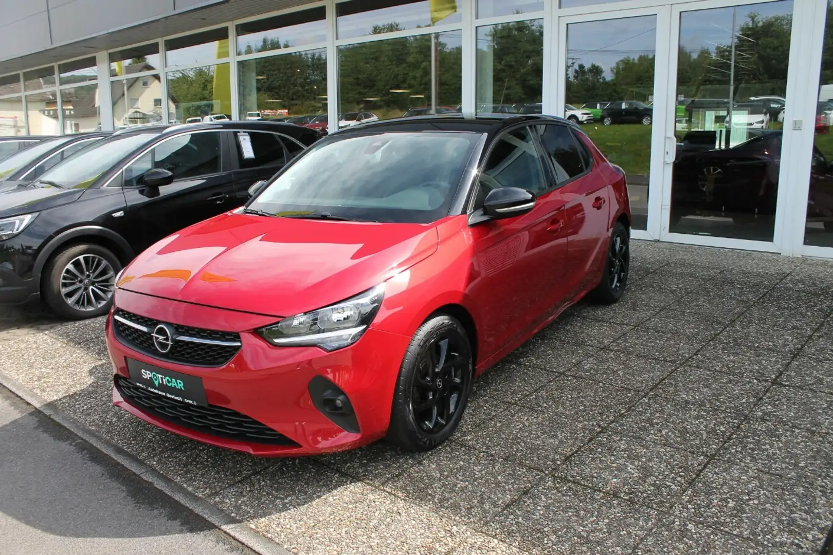 Opel Corsa Edition *Winterpaket* Rojo - 1