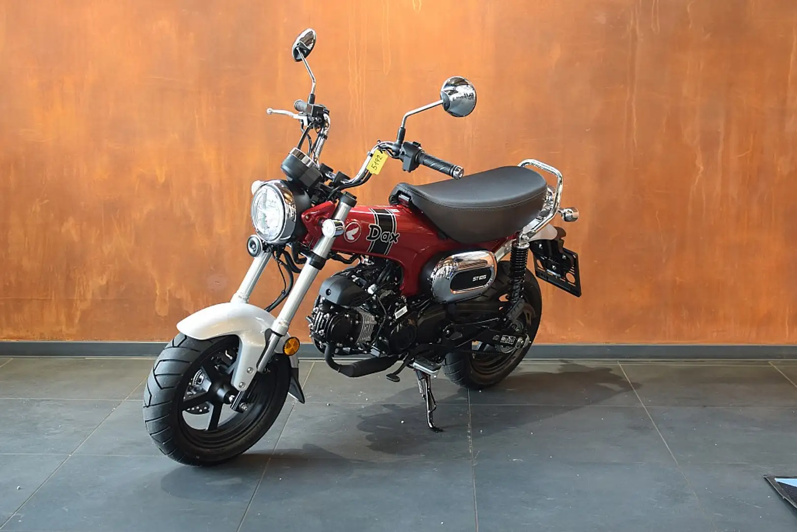 Honda Dax 125 Rot - 2
