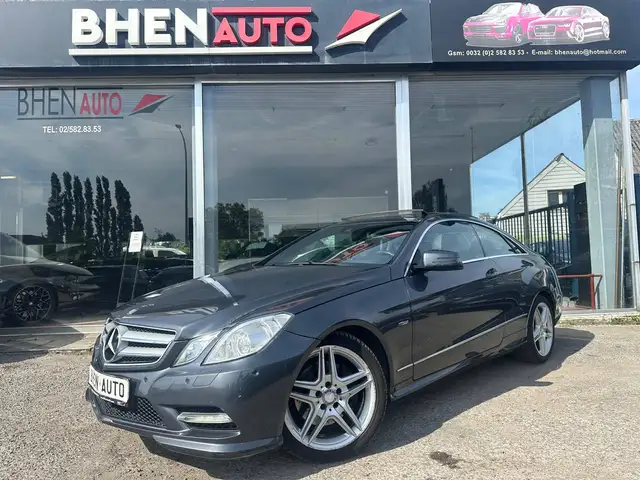 Mercedes-Benz E 220