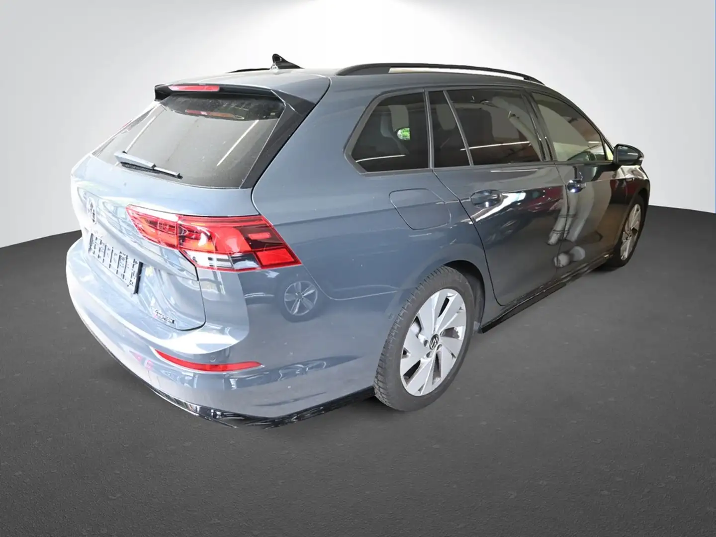 Volkswagen Golf VIII Var 2.0 TSI Automatik R-Line 4Motion IQ Dr... Grau - 2