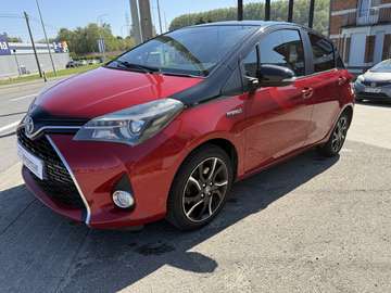 1,5 HYBRIDE VVT-IE LOUNGE