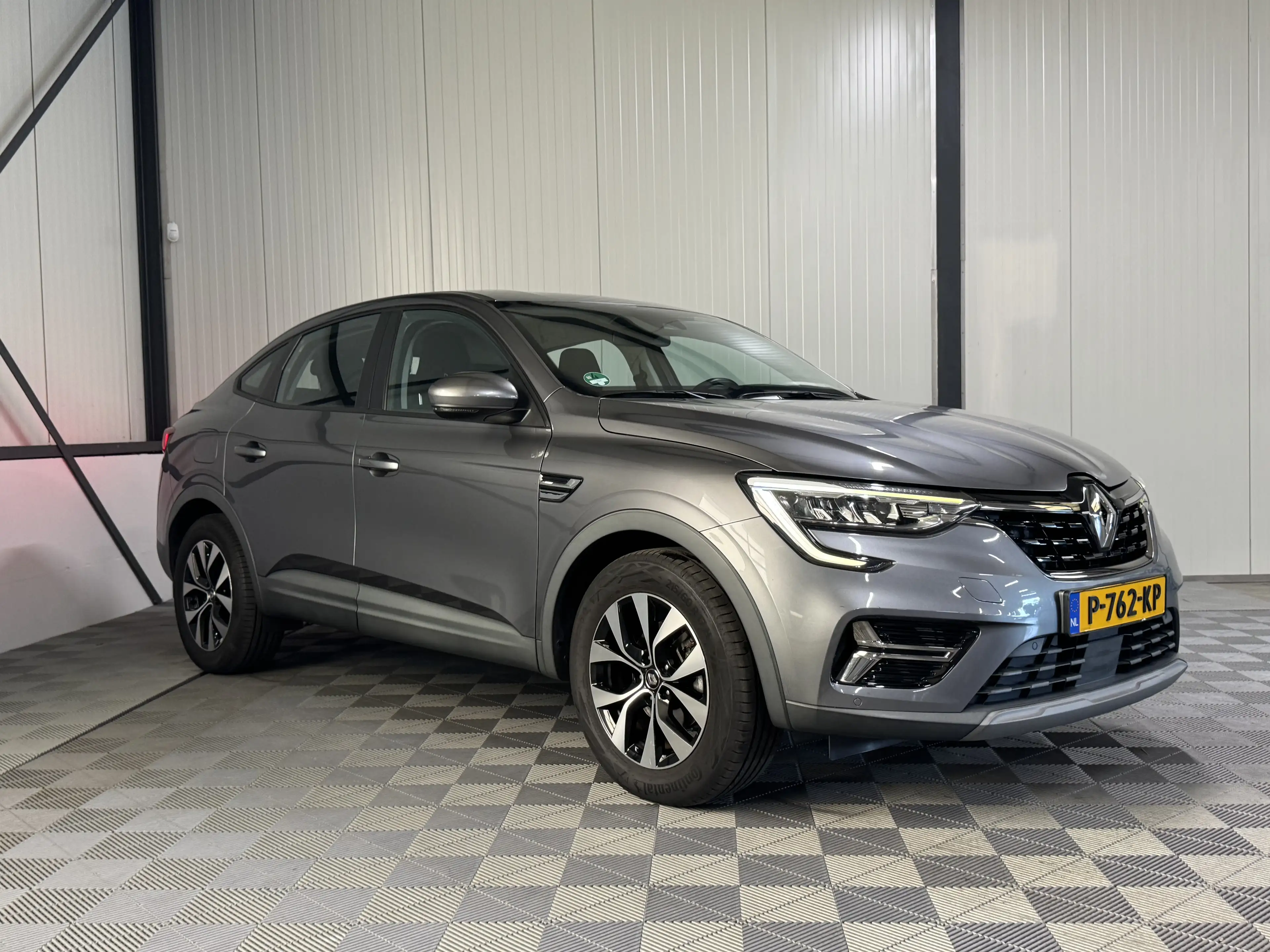 Renault Arkana 1.6 E-Tech Hybrid 145 Zen SOH 93% | Navi | Camera — photo 6