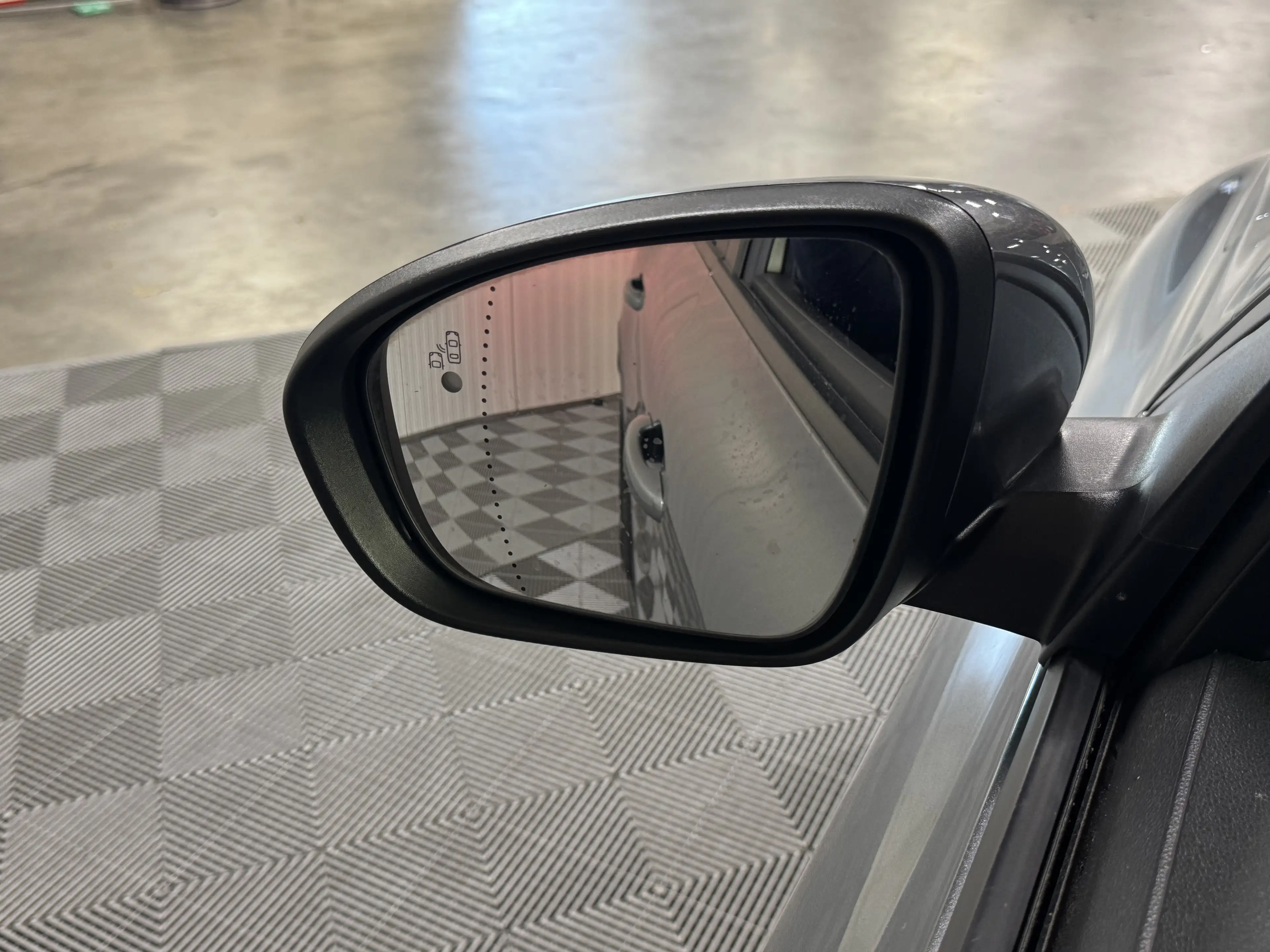 Renault Arkana 1.6 E-Tech Hybrid 145 Zen SOH 93% | Navi | Camera — photo 28