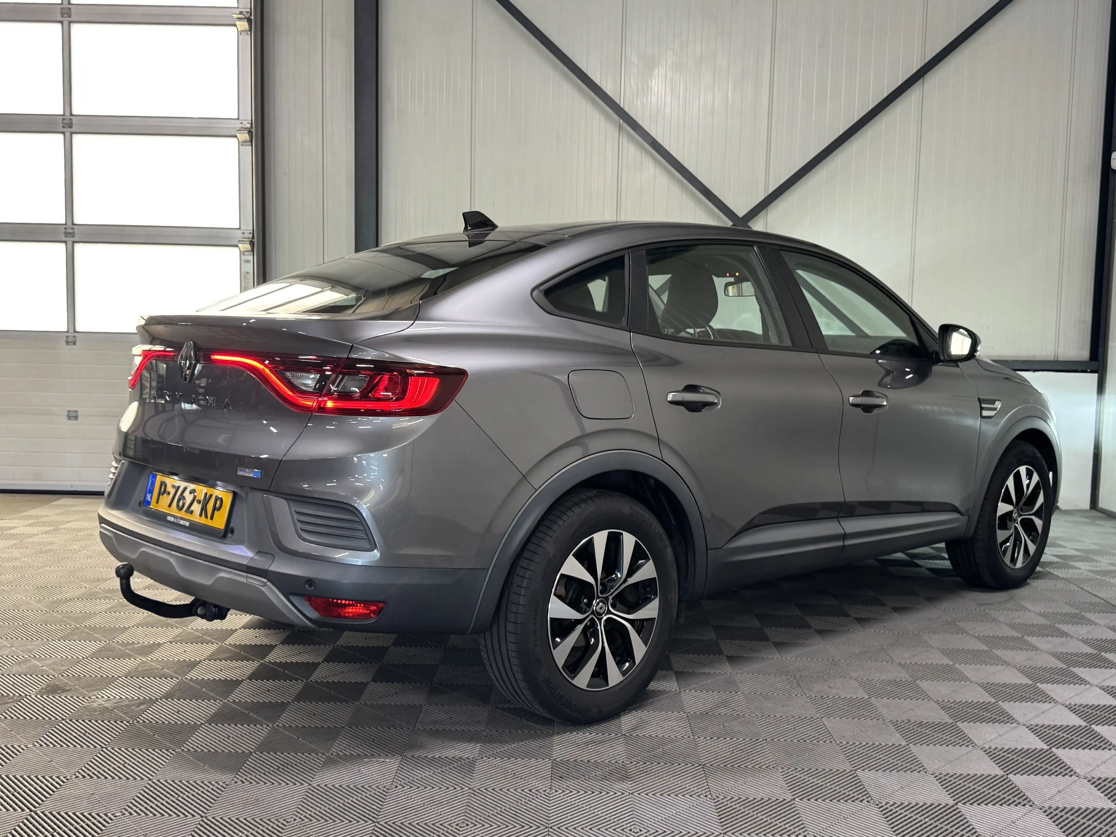 Renault Arkana 1.6 E-Tech Hybrid 145 Zen SOH 93% | Navi | Camera — photo 2