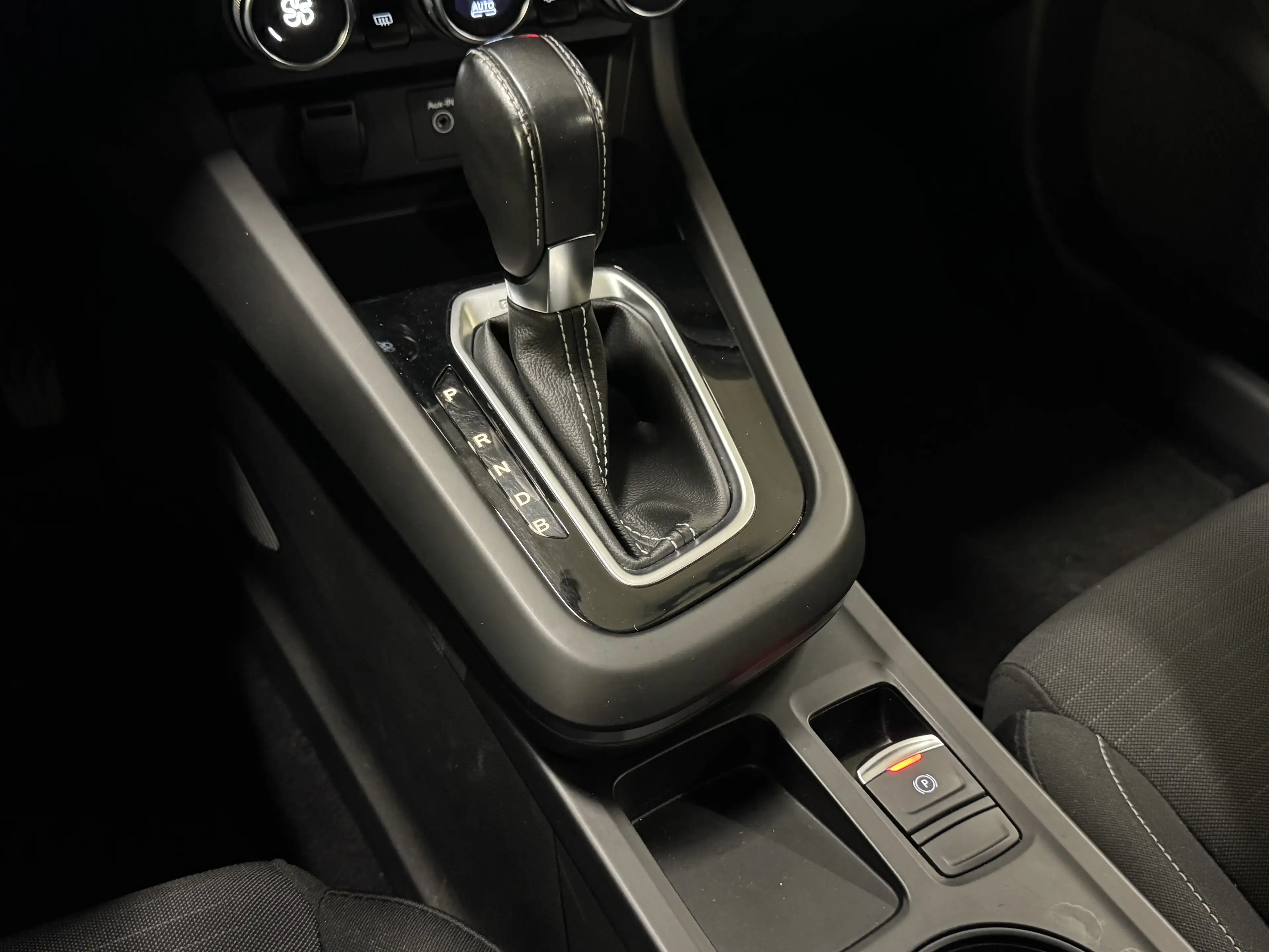 Renault Arkana 1.6 E-Tech Hybrid 145 Zen SOH 93% | Navi | Camera — photo 20