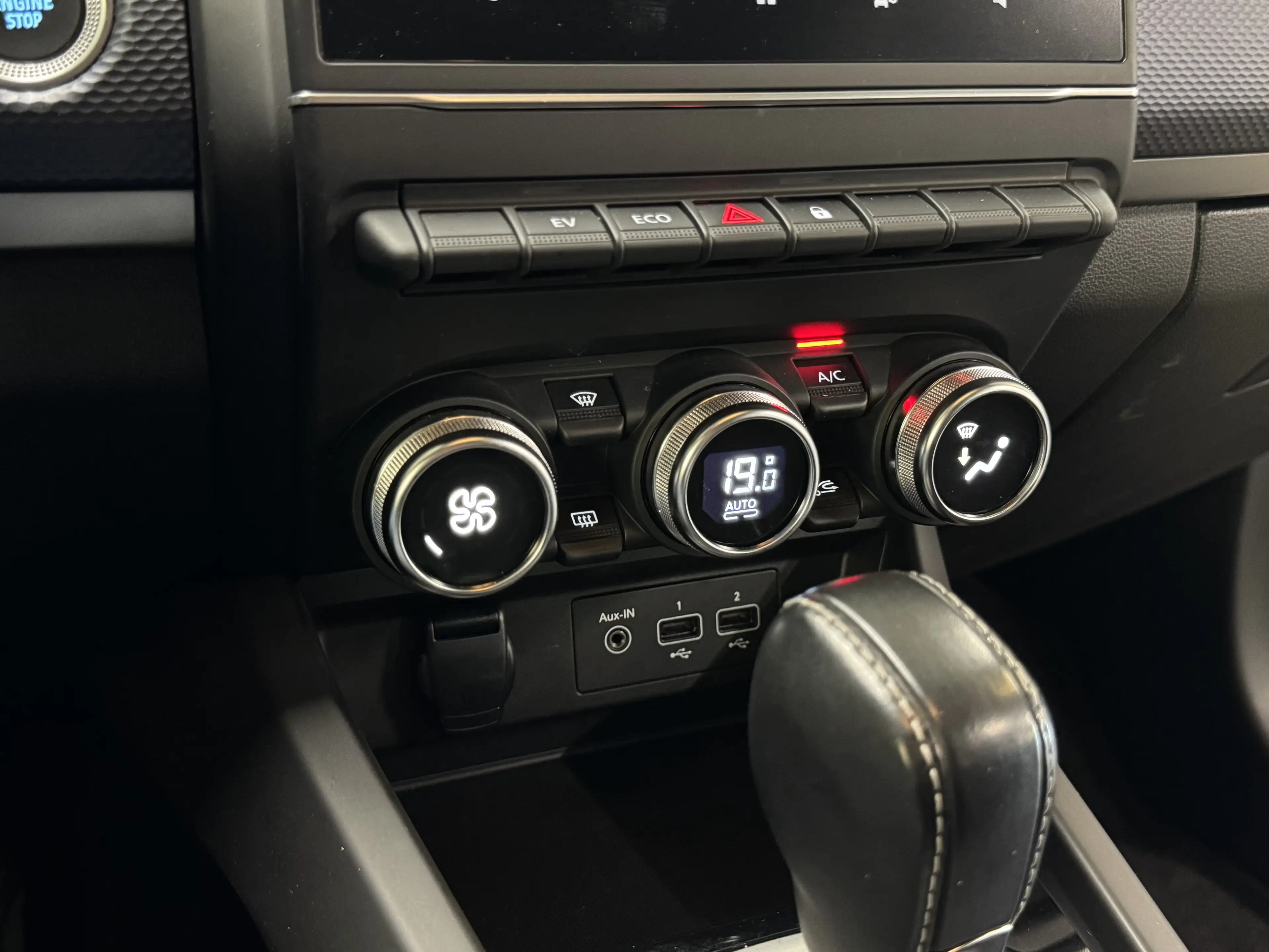 Renault Arkana 1.6 E-Tech Hybrid 145 Zen SOH 93% | Navi | Camera — photo 19