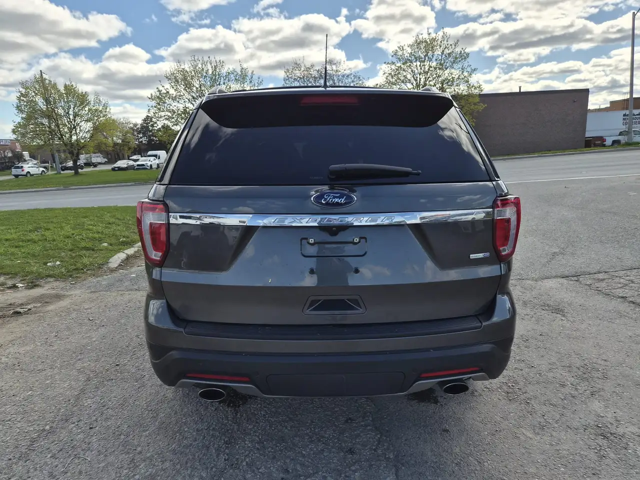 Ford Explorer fotografie Ford Explorer