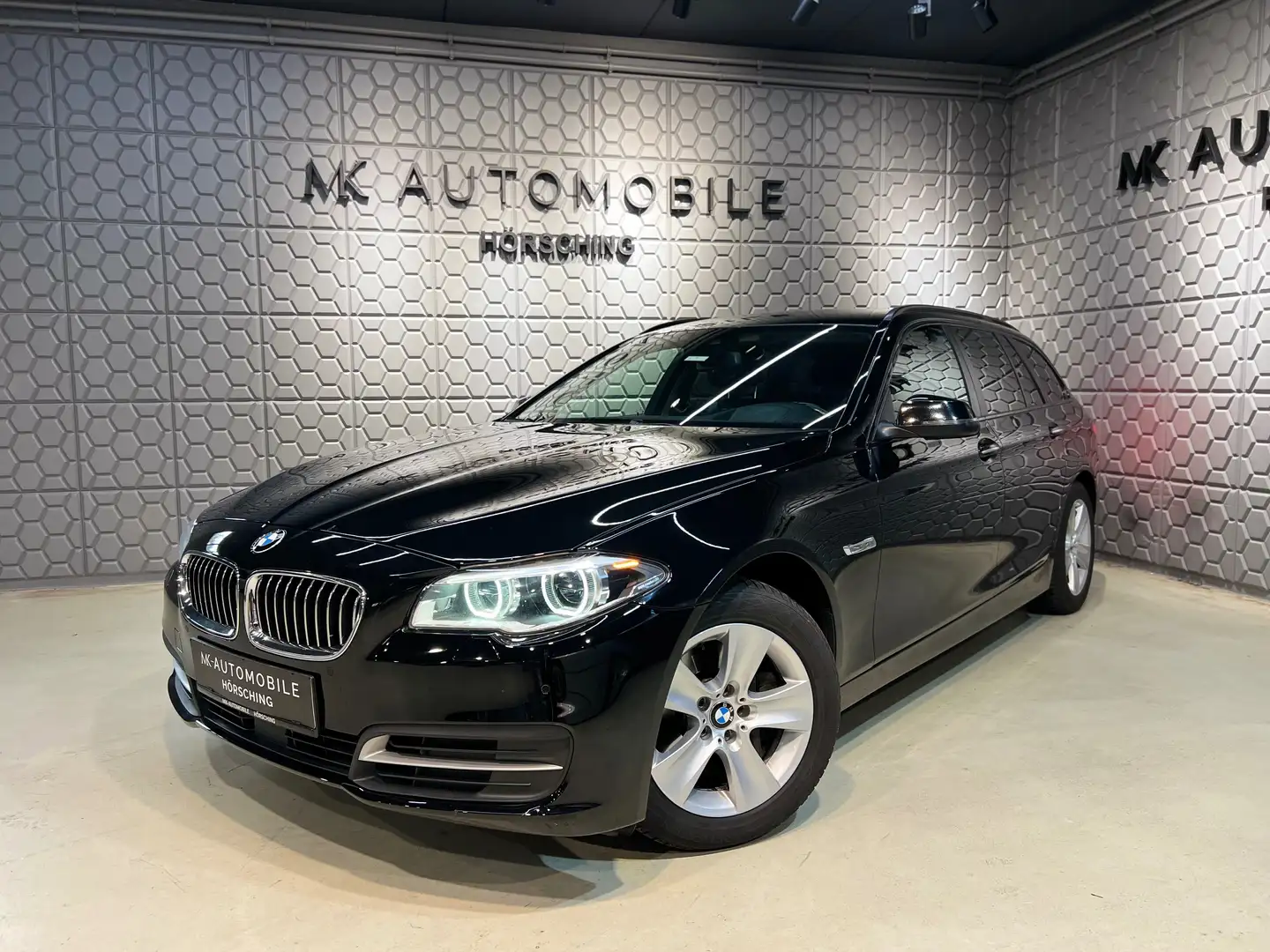 BMW 535 d xDrive*RFK*AHK*HUD*LEDER*DAKOTA*AMBIENTE*ISOFIX* Noir - 1