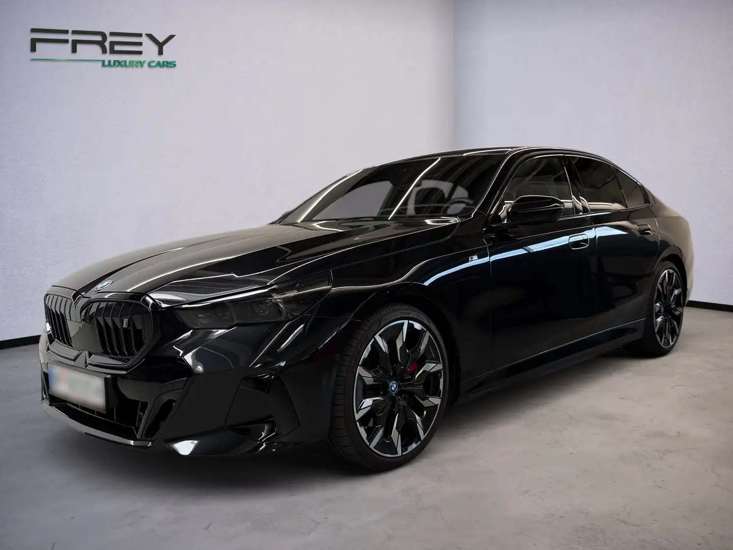 BMW i5 eDrive40 M | Black Sapphire | B&W Schwarz - 1
