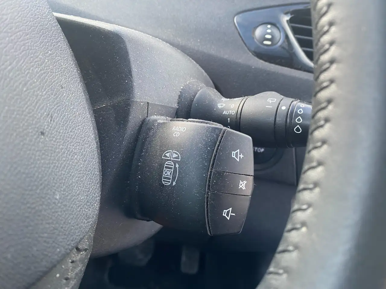 Renault Scenic - 17