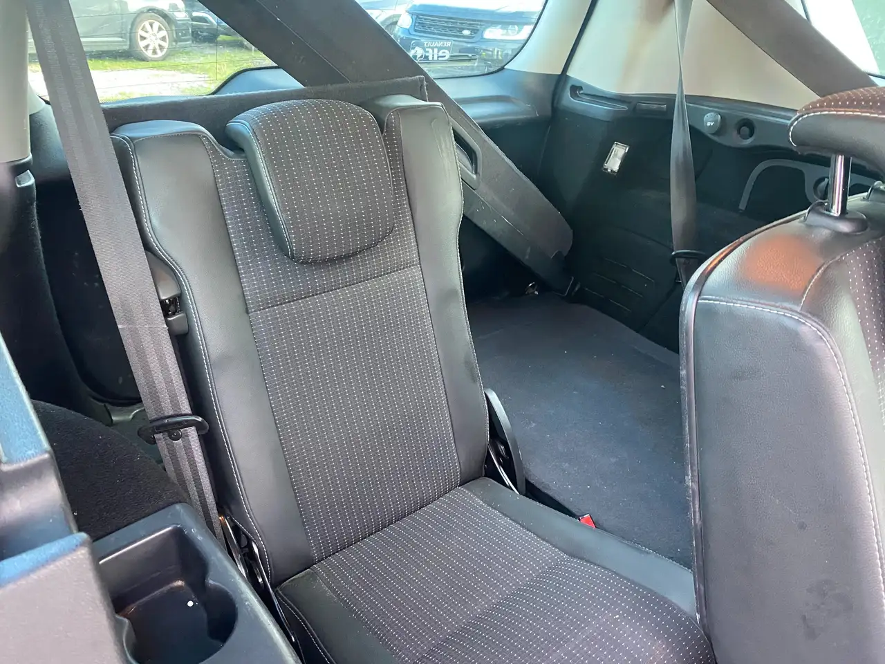 Renault Scenic - 9