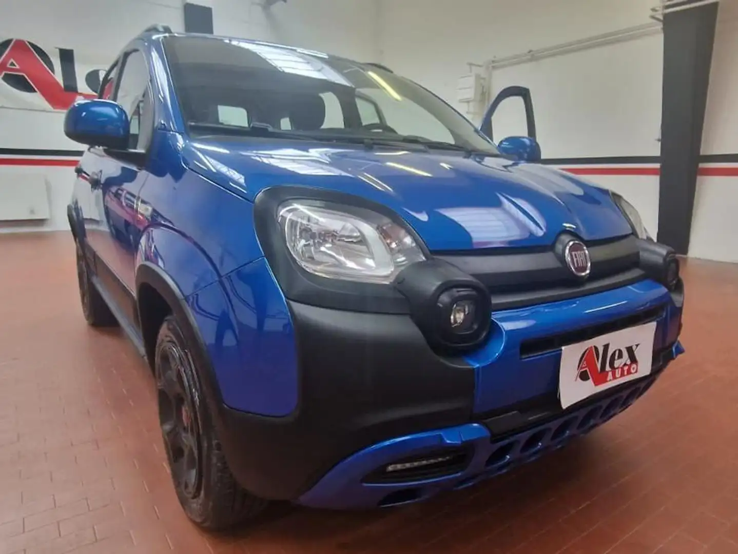 Fiat Panda Panda 1.0 firefly hybrid  Cross s&s Okneop Bleu - 1