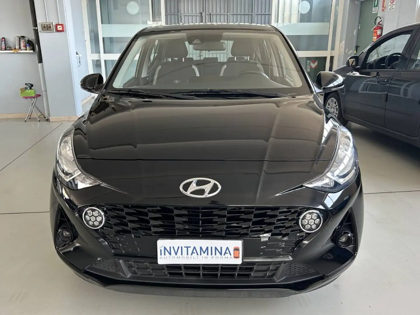 Hyundai i10 1.0 mpi Tech Connect Pack Nero - 2