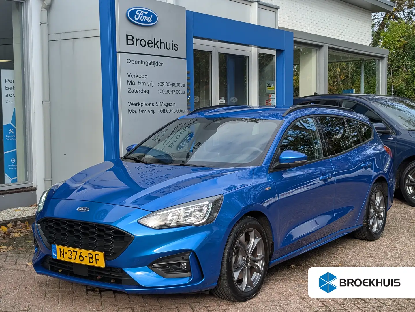 Ford Focus Wagon 1.0 EcoBoost ST Line Business 125pk | Winter Blauw - 1