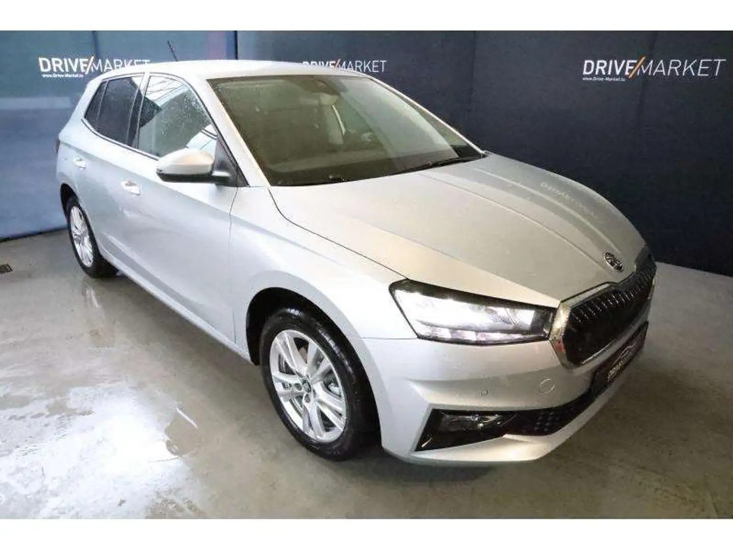Skoda Fabia Selection Argent - 1