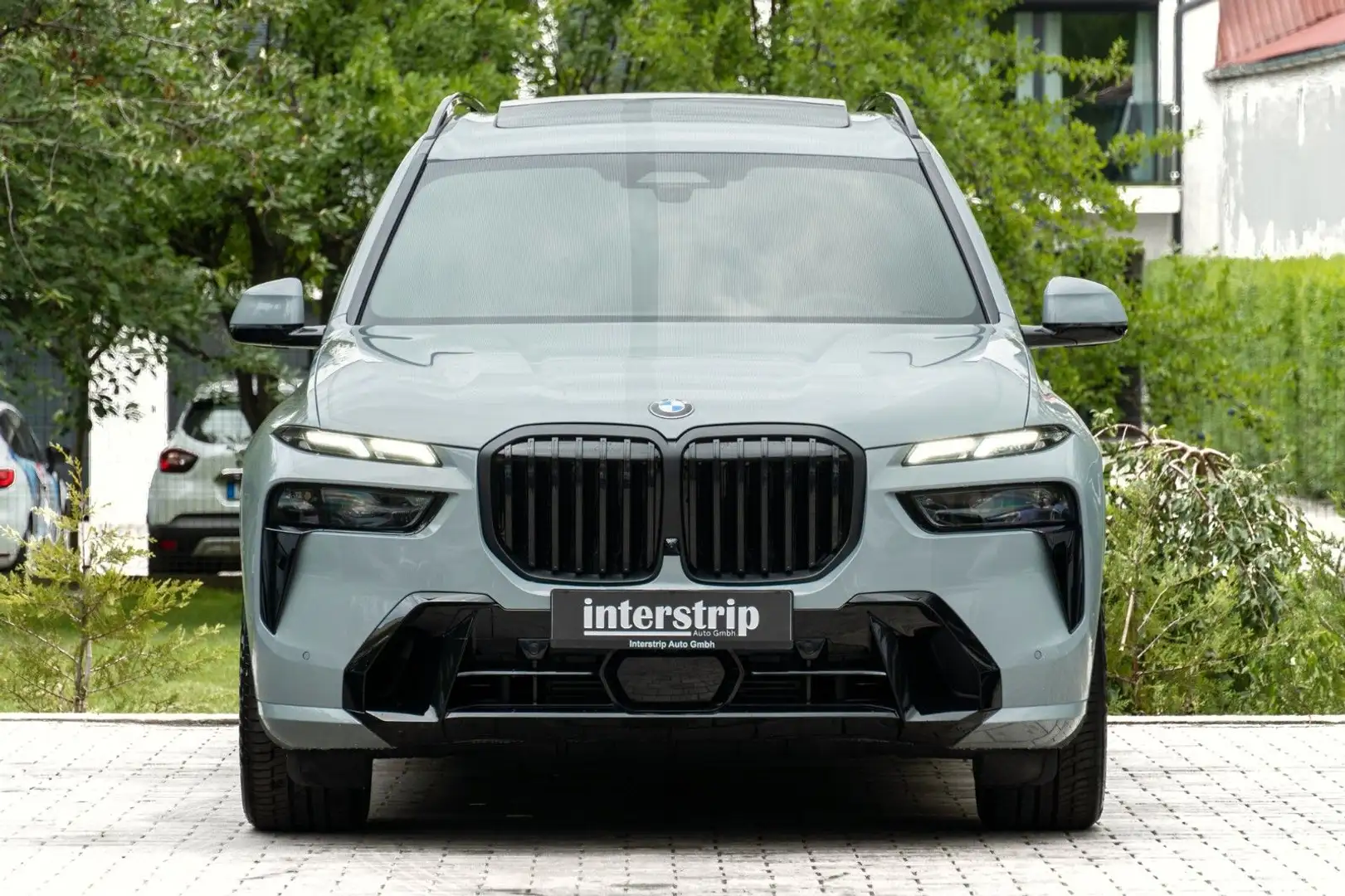 BMW X7 40d M SPORT.LUFT.SOFTC.PANO.360°.AHK.5/100 Gris - 2