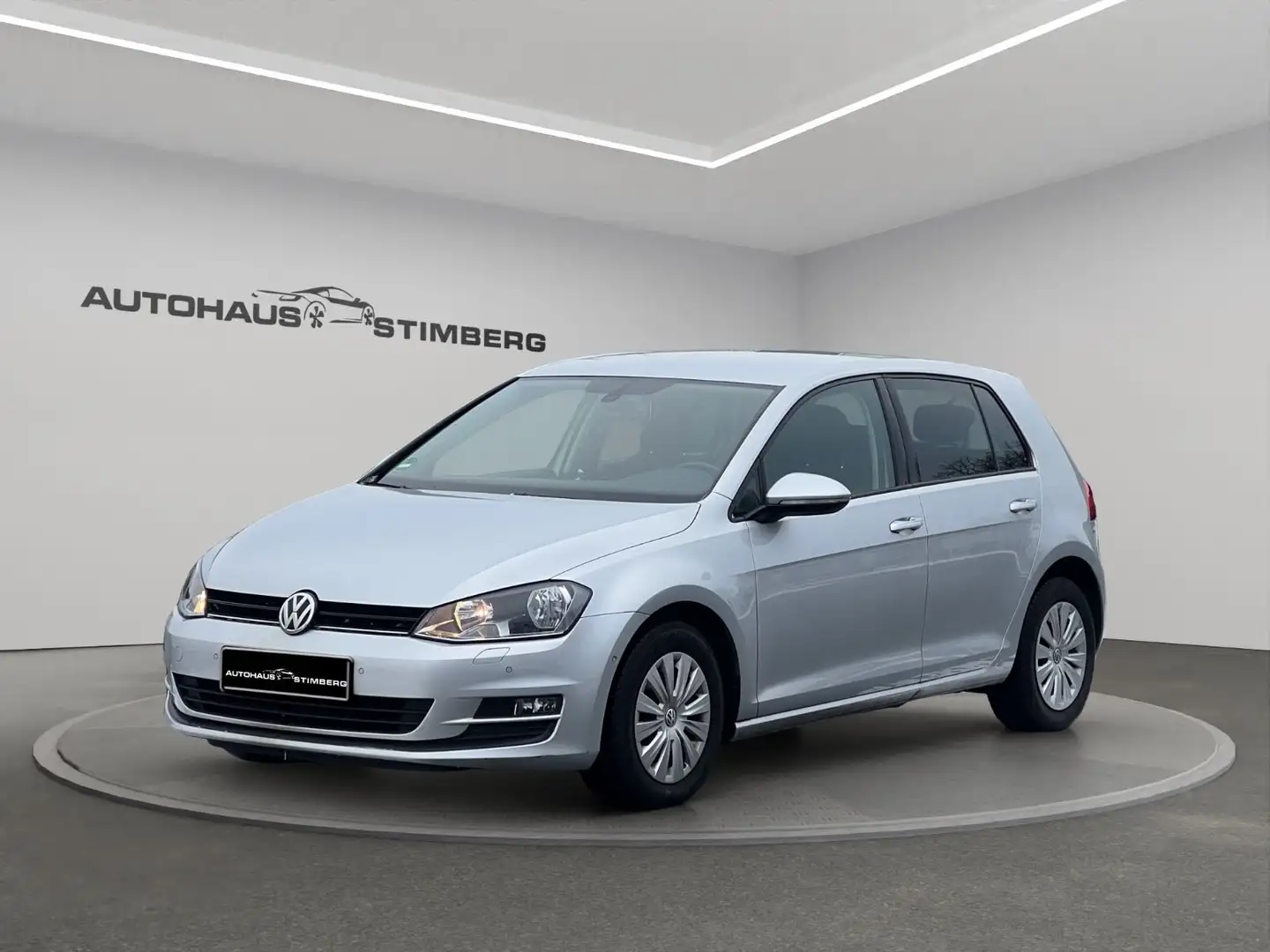 Volkswagen Golf VII Lim. Trendline BMT*PDC*SHZ*TEMPOMAT* Argent - 1
